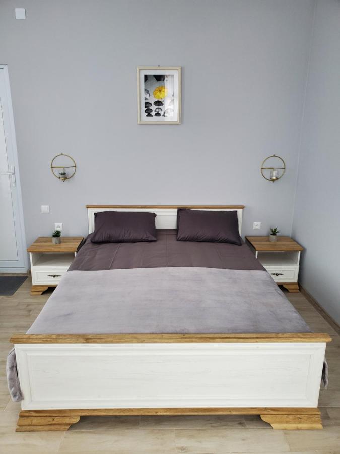 Maka Bed and Breakfast Ureki Exteriör bild